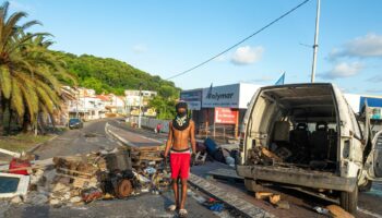 Aide humanitaire et cessez-le-feu au programme de la conférence sur le Liba…